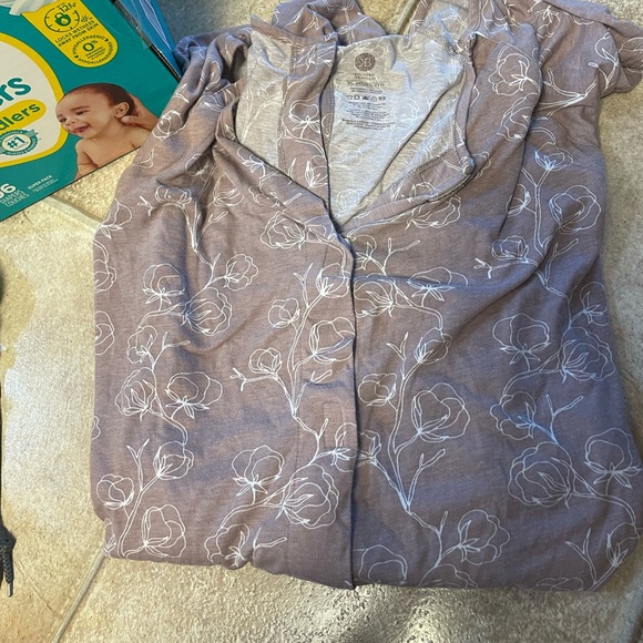 Kindred bravely gown - Picture 2 of 2